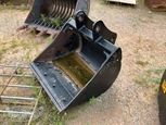 Used Bucket ready to work,Back of used Strickland,Back of used Bucket,Front of used Bucket